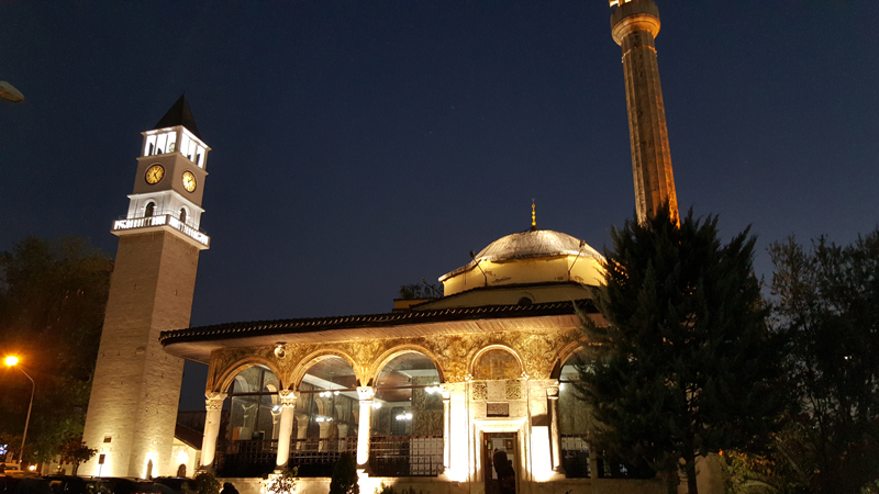 Tirana moschea