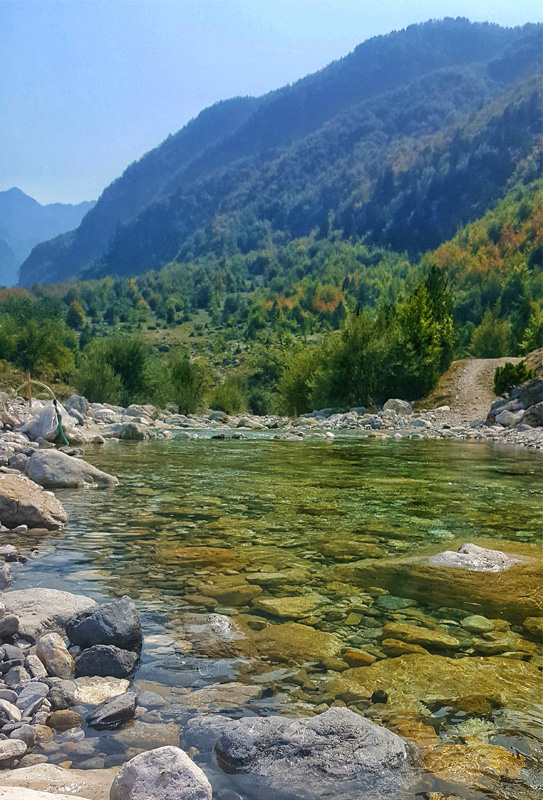 Vacanze in Albania, cascata di Theth, fiume Shala