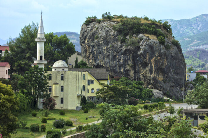 Permet Albania, vista panoramica, moschea
