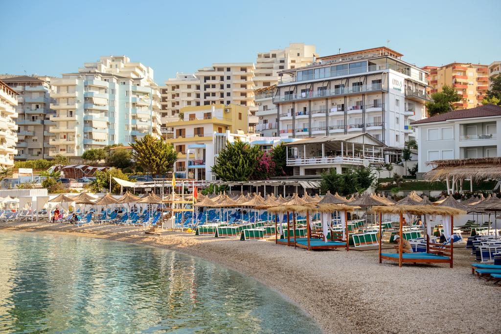 Hotel Epirus di Saranda spiaggia privata attrezzata